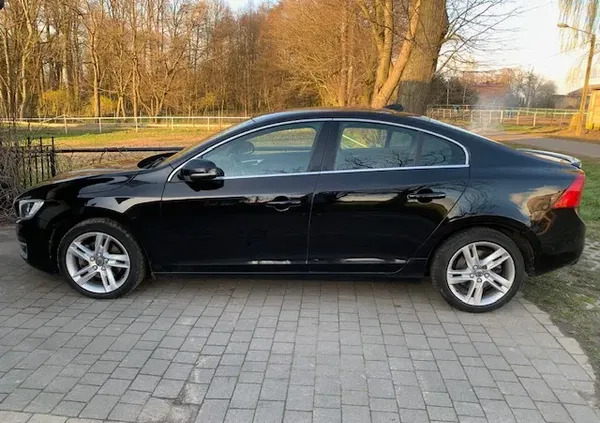 volvo błaszki Volvo S60 cena 49000 przebieg: 117000, rok produkcji 2016 z Błaszki